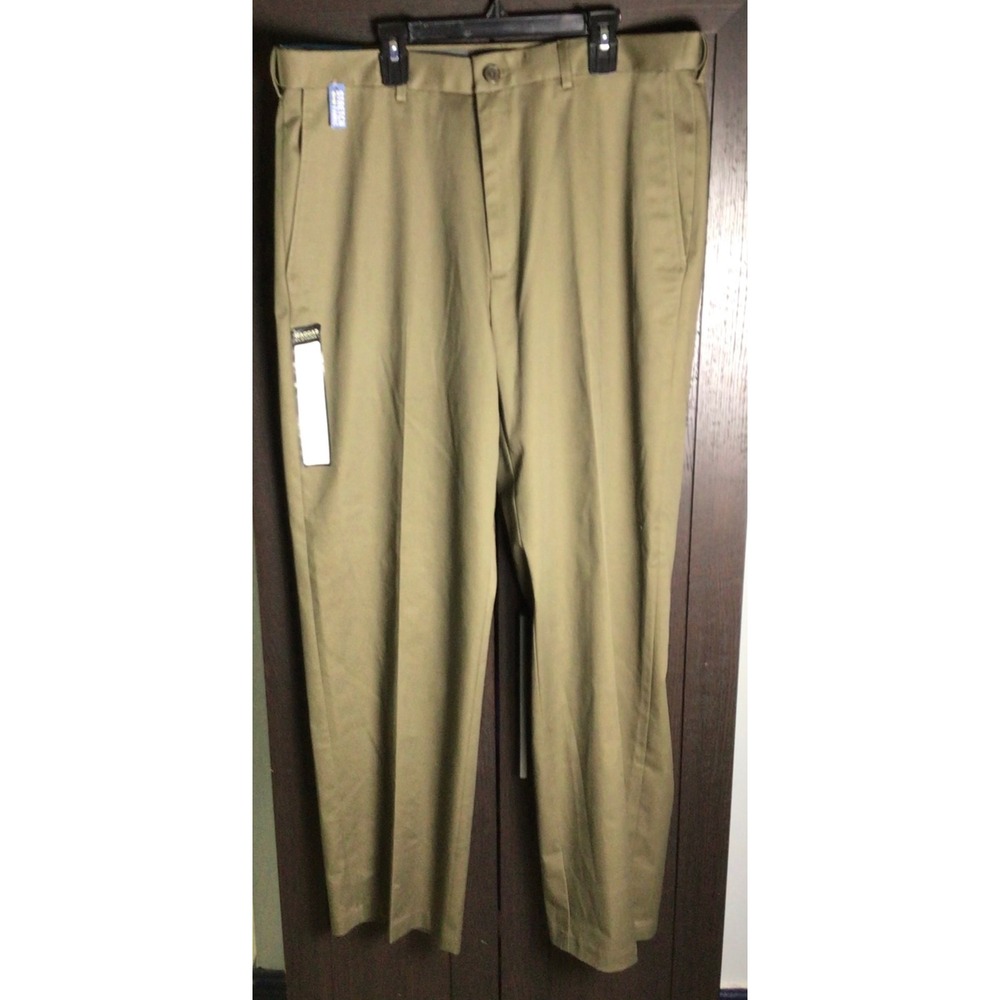 Haggar Premium No Iron Khaki Mens 36x32 Classic Fit Flat Front Stretch Pants NWT